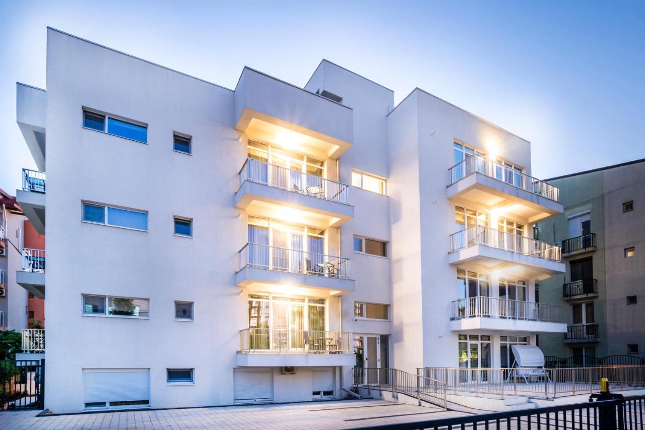Ono Aparthotel Năvodari Kültér fotó